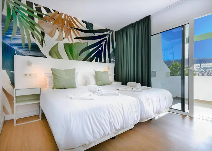 Palm Suites